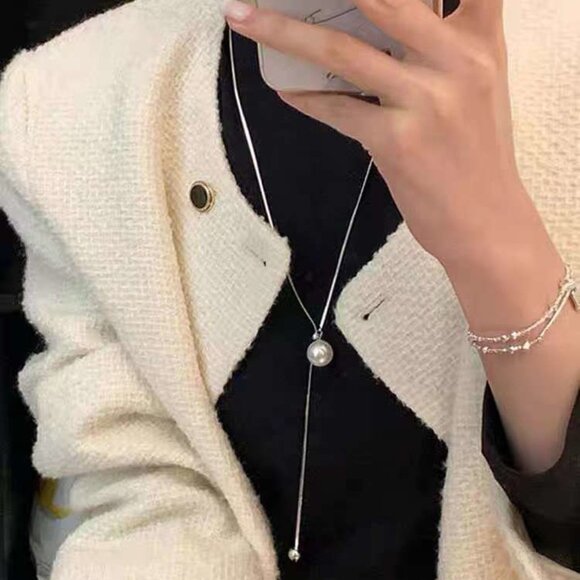 Adjustable Crystal Pearl Snake Chain Necklace - Picture 2 of 3